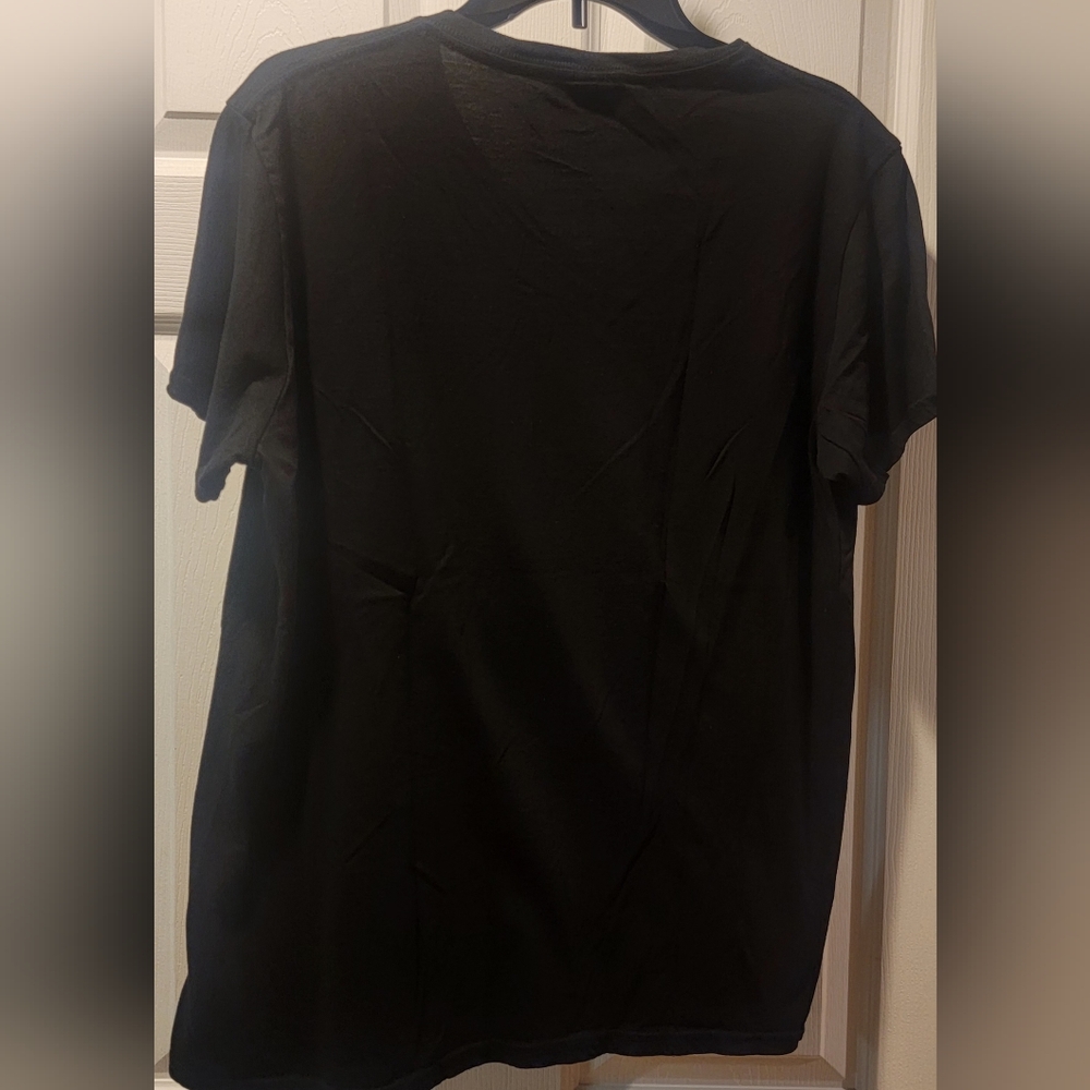 women's v-neck pirate shirt, size 2xl - Picture 3 of 3